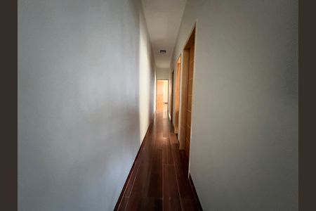 Casa à venda com 120m², 3 quartos e 2 vagas