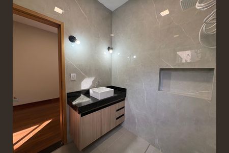 Casa à venda com 120m², 3 quartos e 2 vagas