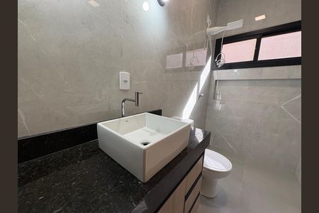 Casa à venda com 120m², 3 quartos e 2 vagas