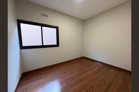 Casa à venda com 3 quartos, 120m² em Parque Amazonia, Goiânia