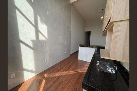 Casa à venda com 120m², 3 quartos e 2 vagas