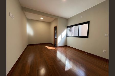 Casa à venda com 3 quartos, 120m² em Parque Amazonia, Goiânia