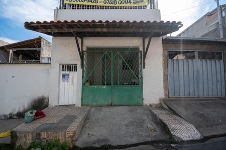 Casa para alugar com 1 quarto, 50m² em Vila Cristina, Contagem