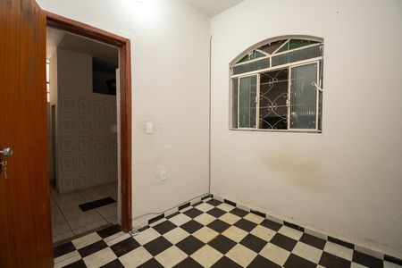 Casa para alugar com 1 quarto, 50m² em Vila Cristina, Contagem