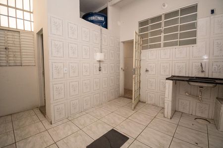 Casa para alugar com 1 quarto, 50m² em Vila Cristina, Contagem