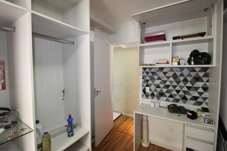 Quarto 3 de apartamento para alugar com 3 quartos, 51m² em Vila Cosmopolita, São Paulo