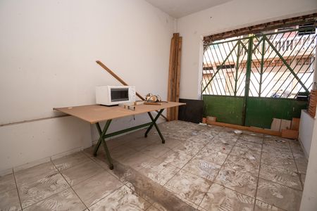 Casa para alugar com 200m², 2 quartos e 1 vaga