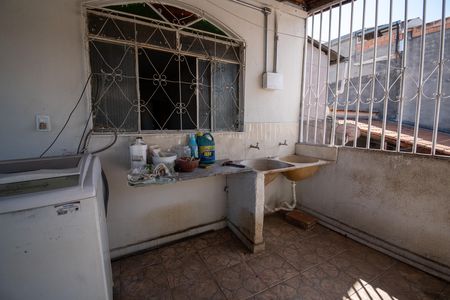Casa para alugar com 200m², 2 quartos e 1 vaga