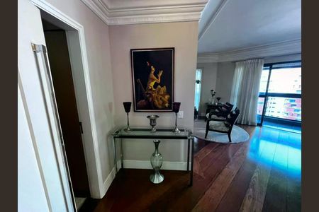 Apartamento à venda com 200m², 4 quartos e 4 vagas