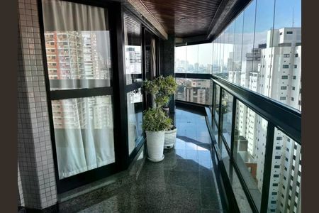 Apartamento à venda com 200m², 4 quartos e 4 vagas