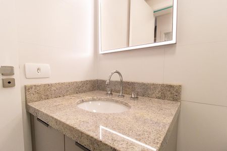 Apartamento à venda com 50m², 2 quartos e 1 vaga Apartamento à venda com 50m², 2 quartos e 1 vagaBanheiro Social