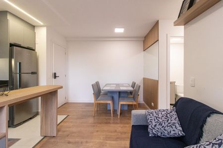 Apartamento à venda com 50m², 2 quartos e 1 vaga Apartamento à venda com 50m², 2 quartos e 1 vagaSala