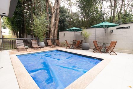 Apartamento à venda com 50m², 2 quartos e 1 vaga Apartamento à venda com 50m², 2 quartos e 1 vagaÁrea comum - Piscina