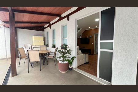 Varanda de casa de condomínio à venda com 3 quartos, 200m² em Jardim Riacho das Pedras, Contagem