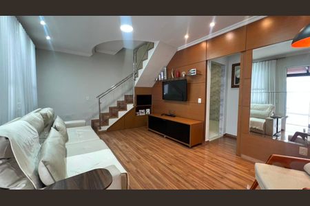 Sala de casa de condomínio à venda com 3 quartos, 200m² em Jardim Riacho das Pedras, Contagem
