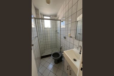Banheiro de apartamento para alugar com 1 quarto, 47m² em Moneró, Rio de Janeiro