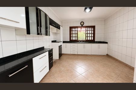 Casa à venda com 2 quartos, 110m² em Parque Eloy Chaves, Jundiaí