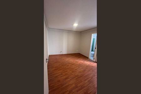 Casa à venda com 3 quartos, 137m² em Vila Eldizia, Santo André