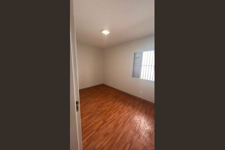 Casa à venda com 3 quartos, 137m² em Vila Eldizia, Santo André