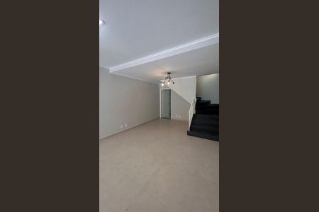 Casa à venda com 3 quartos, 137m² em Vila Eldizia, Santo André