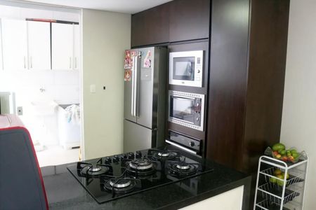 Casa à venda com 3 quartos, 180m² em Jardim Sao Caetano, São Caetano do Sul