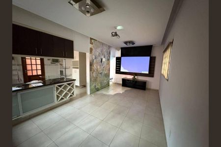 Casa à venda com 3 quartos, 187m² em Vila Mariana, São Paulo
