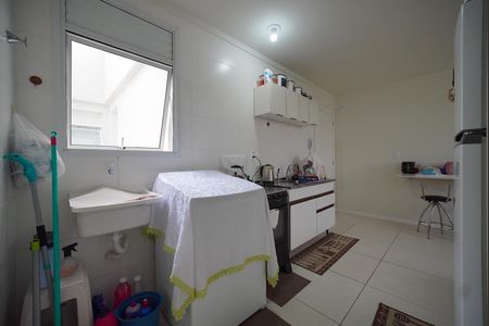 Cozinha de apartamento para alugar com 2 quartos, 57m² em Sertão do Maruim, São José