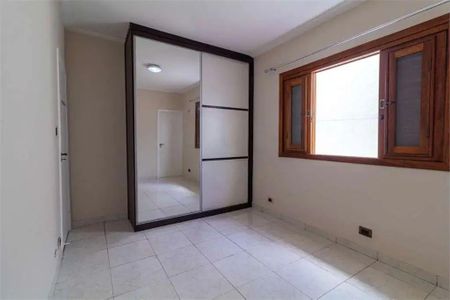 Casa à venda com 3 quartos, 140m² em Jardim Caravelas, São Paulo