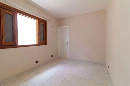 Casa à venda com 3 quartos, 140m² em Jardim Caravelas, São Paulo