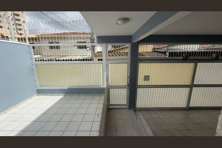 Casa à venda com 3 quartos, 140m² em Jardim Caravelas, São Paulo