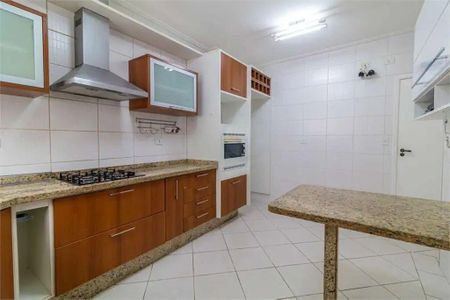 Casa à venda com 3 quartos, 140m² em Jardim Caravelas, São Paulo