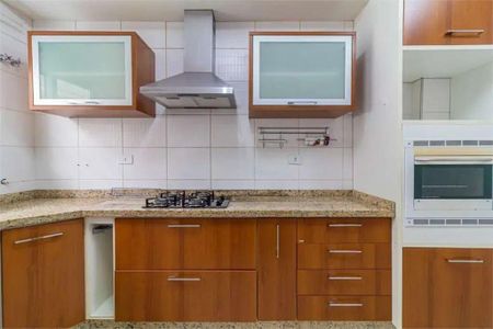 Casa à venda com 3 quartos, 140m² em Jardim Caravelas, São Paulo