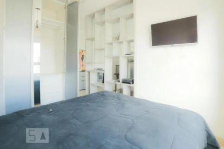 Apartamento à venda com 35m², 1 quarto e 1 vaga