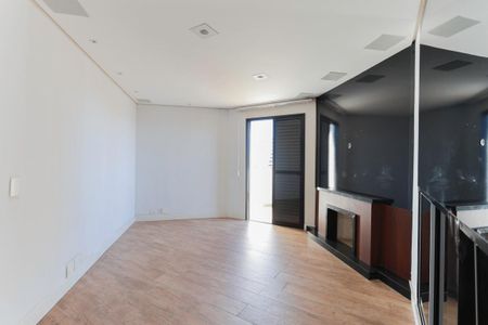 Sala de lareira de apartamento à venda com 4 quartos, 200m² em Água Fria, São Paulo
