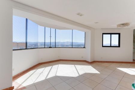 Sala de estar de apartamento à venda com 4 quartos, 200m² em Água Fria, São Paulo