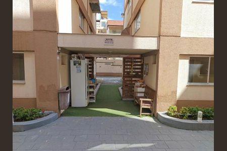 Apartamento para alugar com 2 quartos, 47m² em Todos os Santos, Rio de Janeiro