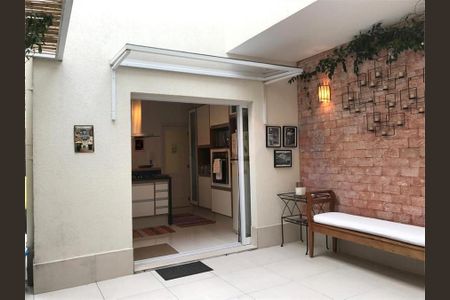 Casa à venda com 3 quartos, 120m² em Vila Elvira, São Paulo