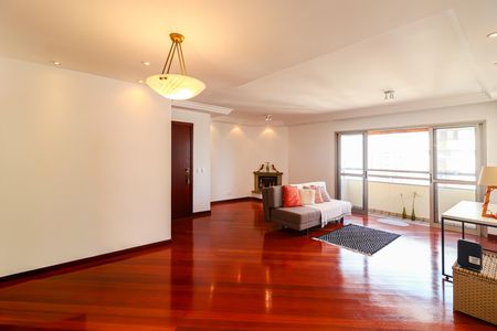 Apartamento para alugar com 4 quartos, 152m² em Vila Andrade, São Paulo