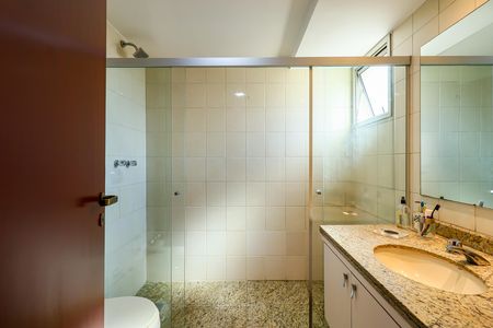 Apartamento à venda com 152m², 4 quartos e 4 vagas