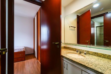 Apartamento à venda com 152m², 4 quartos e 4 vagas