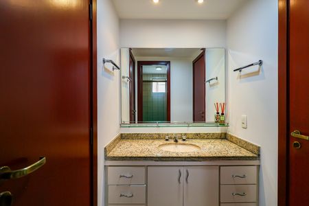 Apartamento para alugar com 4 quartos, 152m² em Vila Andrade, São Paulo