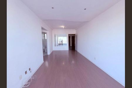 Apartamento à venda com 2 quartos, 68m² em Jardim Ivana, São Paulo