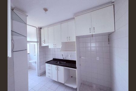 Apartamento à venda com 2 quartos, 68m² em Jardim Ivana, São Paulo
