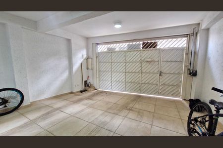Casa à venda com 3 quartos, 171m² em Jardim Cruzeiro, São Paulo