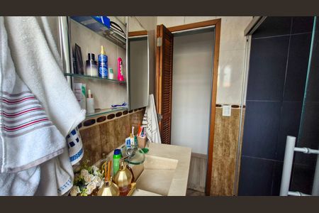 Casa à venda com 3 quartos, 171m² em Jardim Cruzeiro, São Paulo
