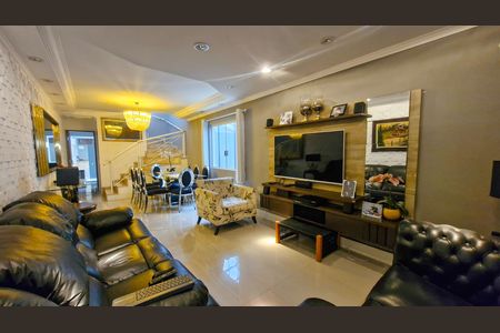 Casa à venda com 3 quartos, 171m² em Jardim Cruzeiro, São Paulo