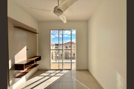 Apartamento à venda com 45m², 2 quartos e 1 vaga Apartamento à venda com 45m², 2 quartos e 1 vagaSala