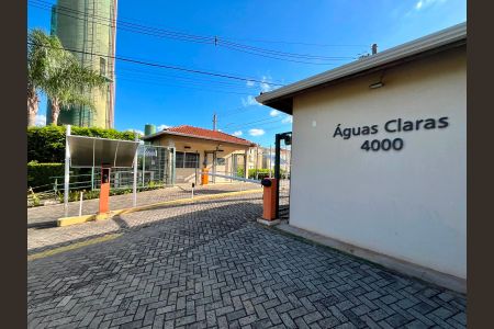 Apartamento à venda com 45m², 2 quartos e 1 vaga Apartamento à venda com 45m², 2 quartos e 1 vagaFachada e portaria