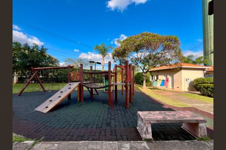 Apartamento à venda com 45m², 2 quartos e 1 vaga Apartamento à venda com 45m², 2 quartos e 1 vagaÁrea comum - Playground