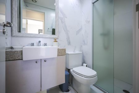 Apartamento à venda com 56m², 2 quartos e 1 vagaBanheiro Social